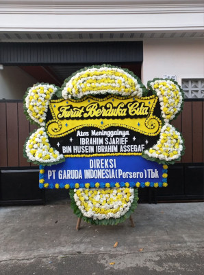 Papan Bunga Duka di Fadoro Lasara